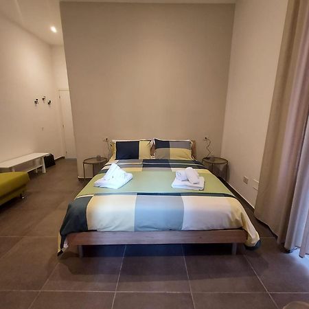 Philia Apartment Salerno Exterior photo