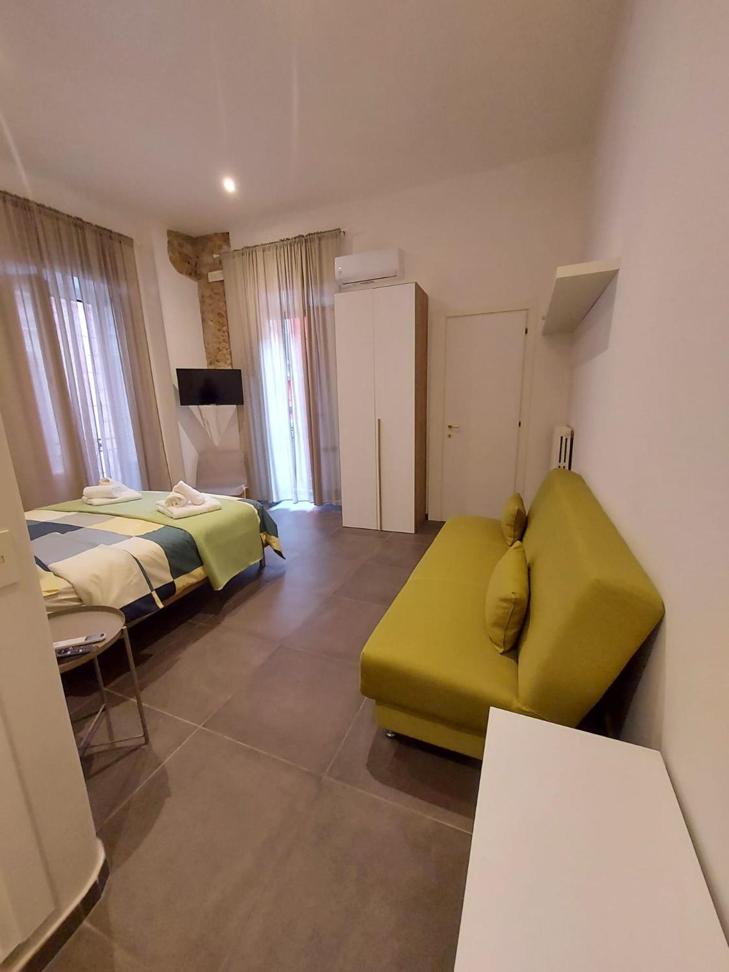 Philia Apartment Salerno Exterior photo