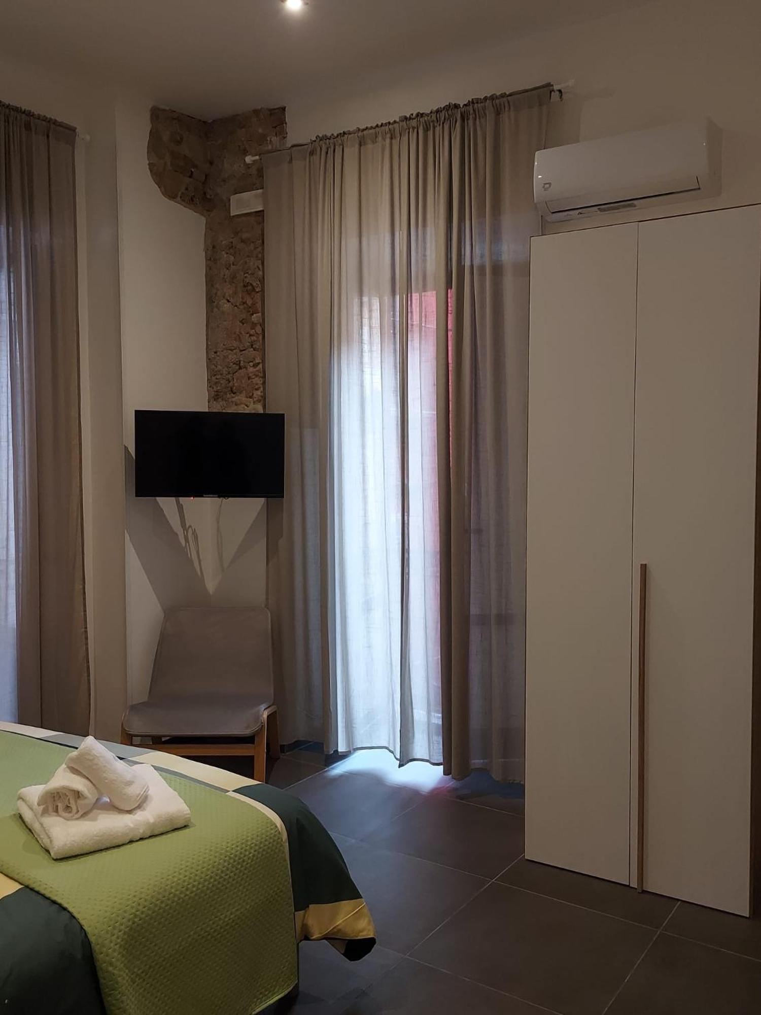 Philia Apartment Salerno Exterior photo